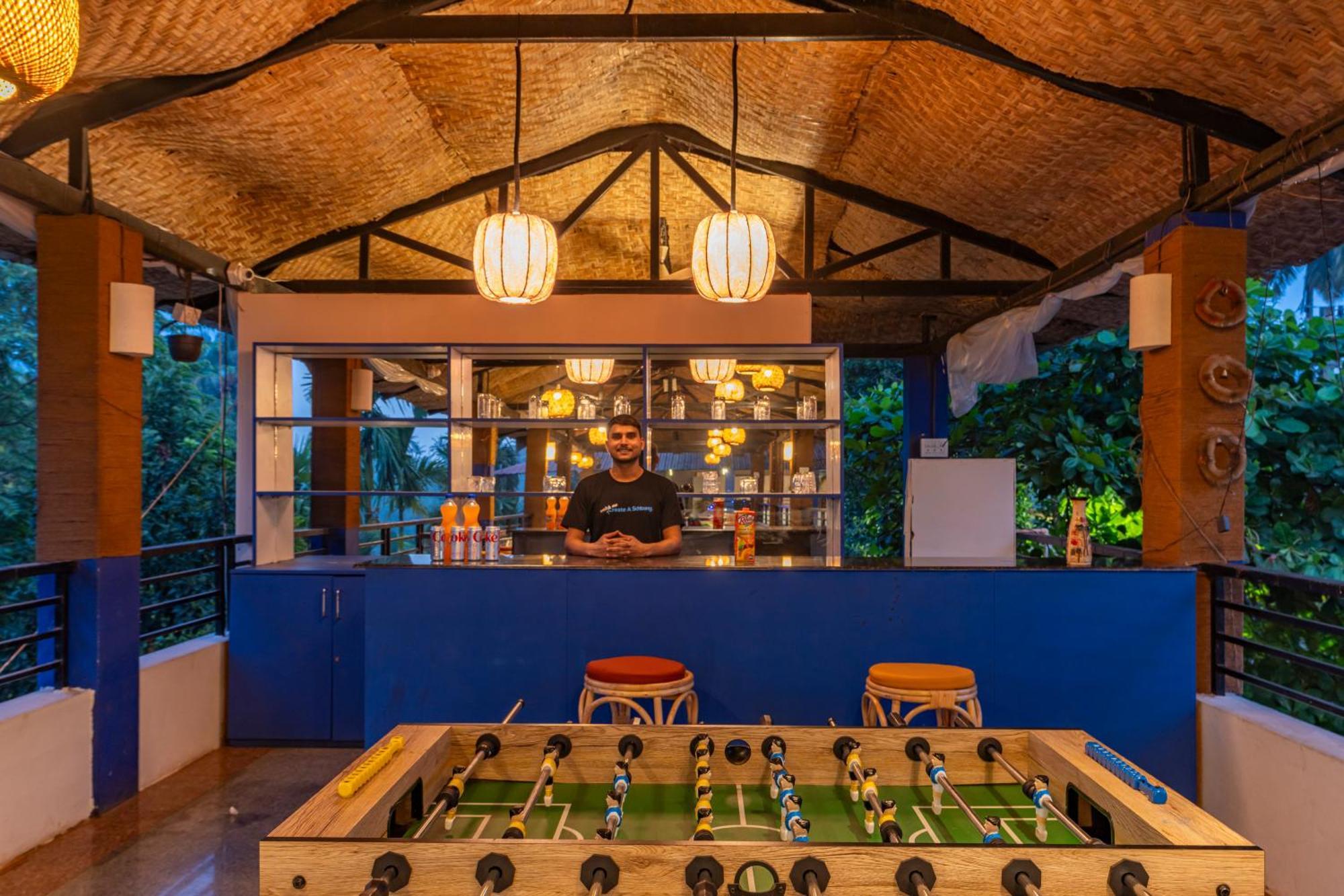 Madpackers Goa Anjuna - Bar Exteriör bild